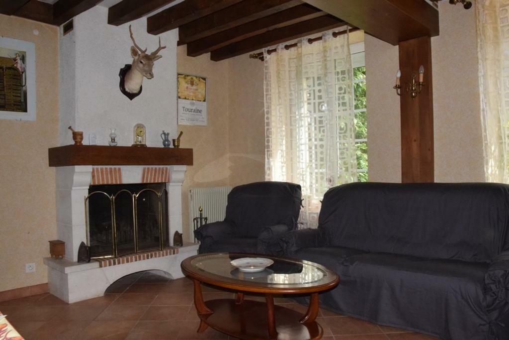 הוילה Sassay La Ferme Des Cailloux מראה חיצוני תמונה